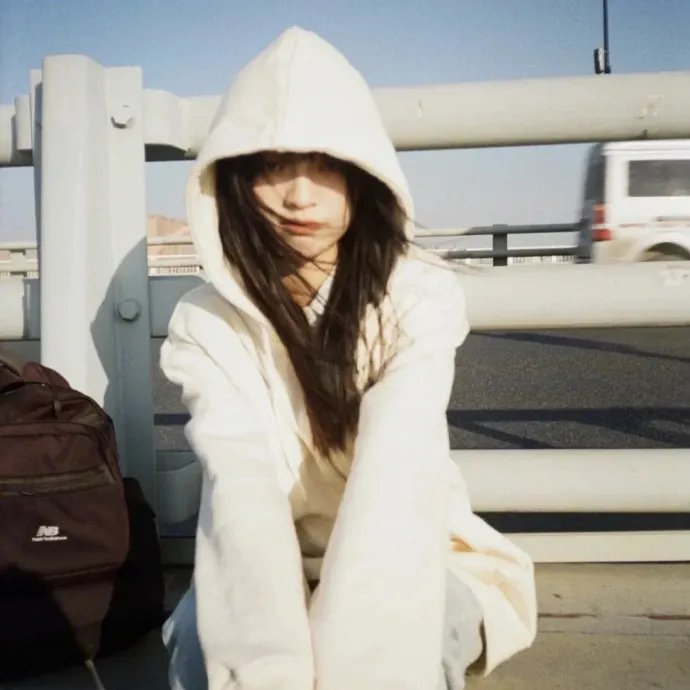 4个人各自有着自己的秘密