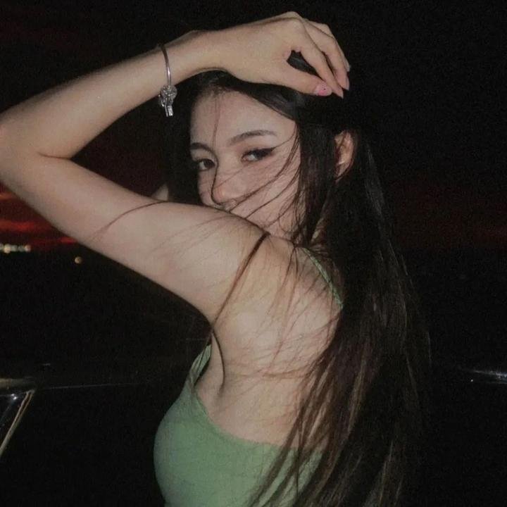 和顾总隐婚后,我火爆娱乐圈